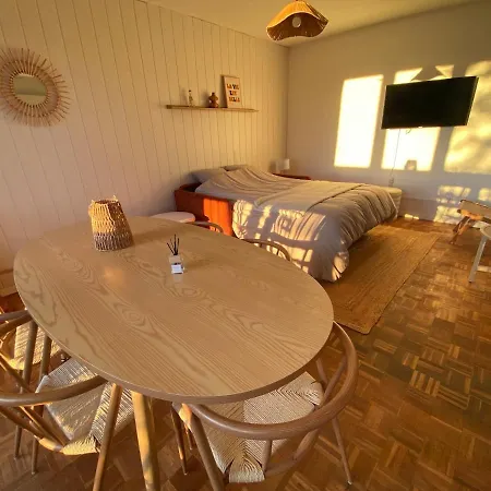 Apartment 6-people Floor Appart, Calm, Metro Toulouse